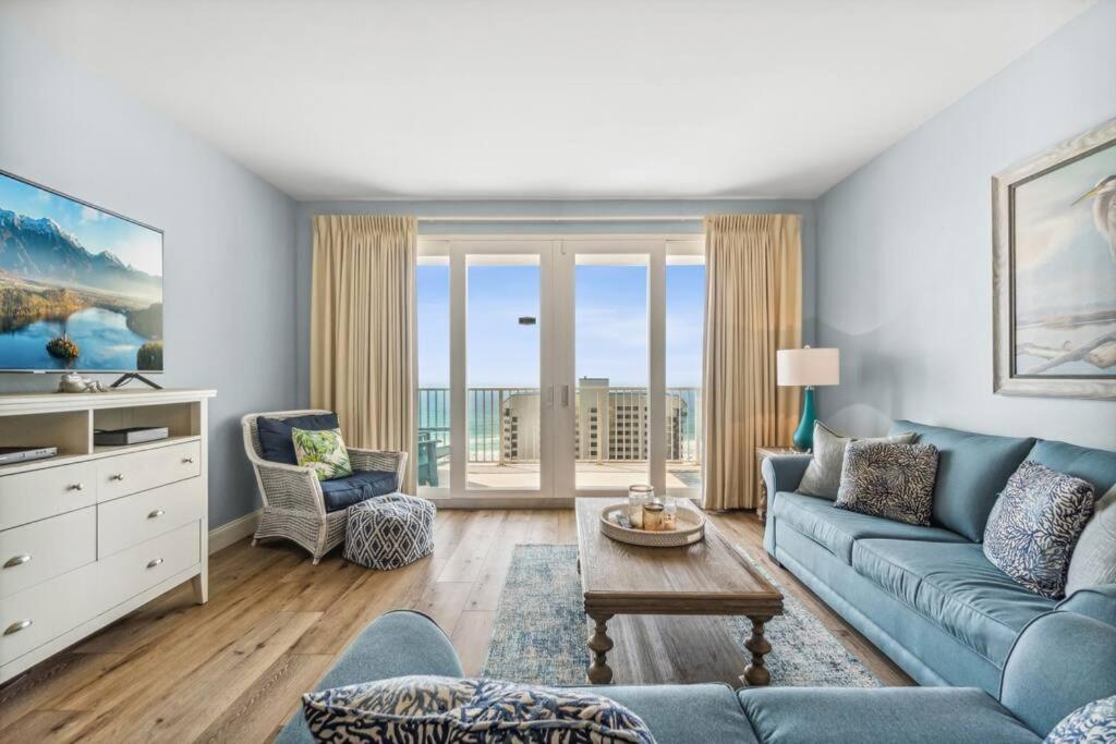 Spacious With Gulf Views! Sleeps 8! By Dolce Getaways Pcb Apartment