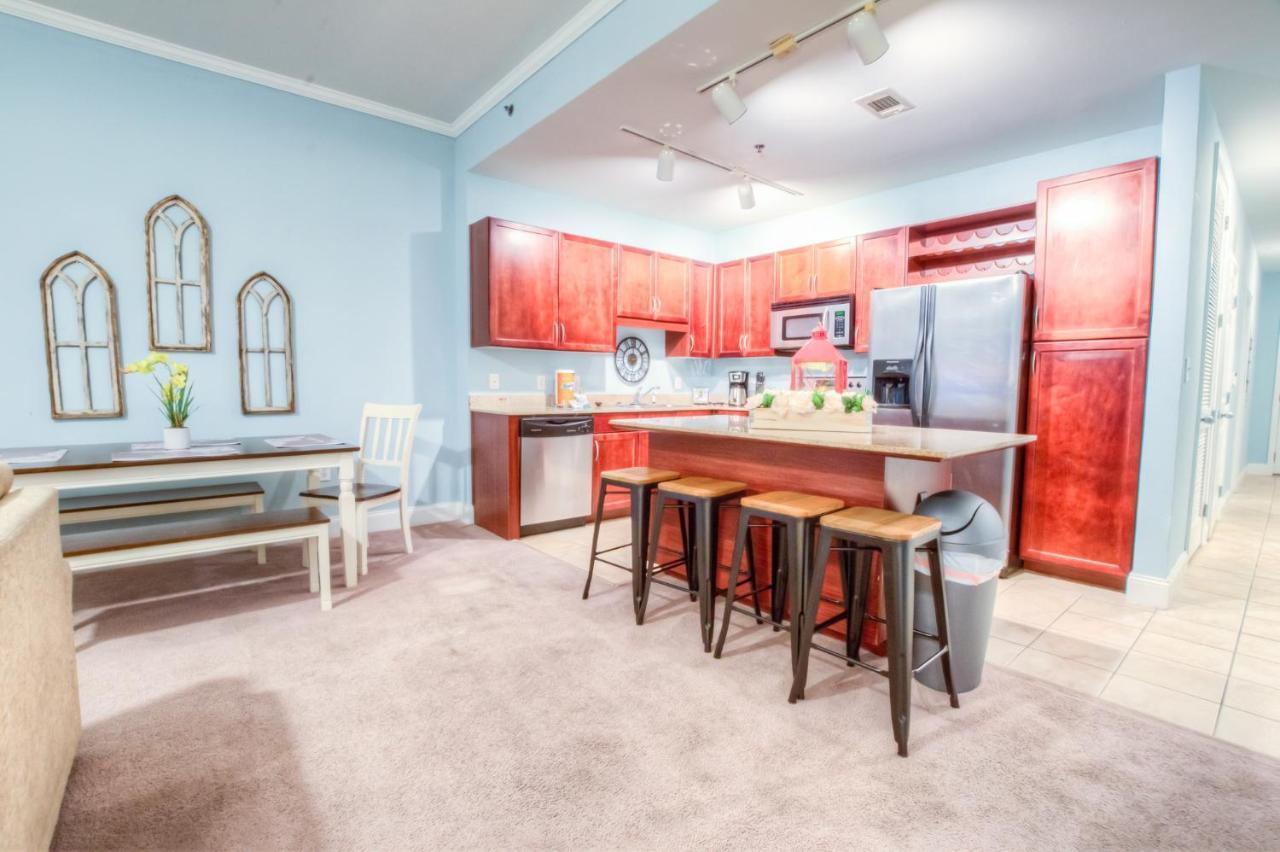 Large 3 Bd Penthouse 2034 In Laketown, Great Views And Amenities! Holiday home Panama City Beach