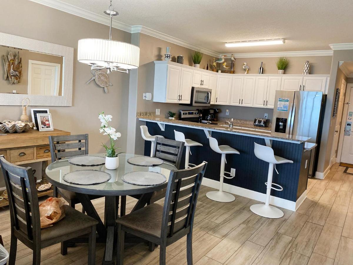 Ocean 1303 Holiday home