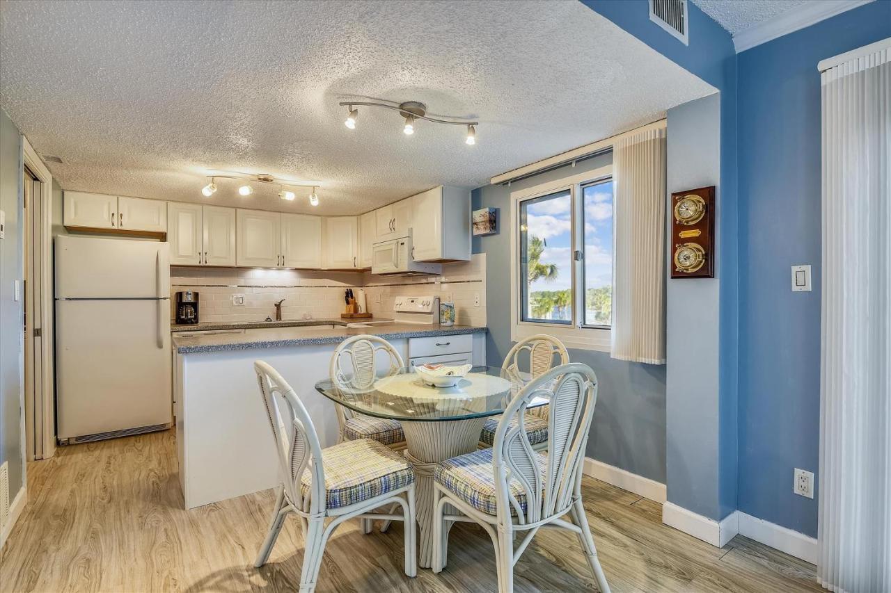 Recently Renovated 2bd, Sleeps 6 Pinnacle Port, With Boat Ramp