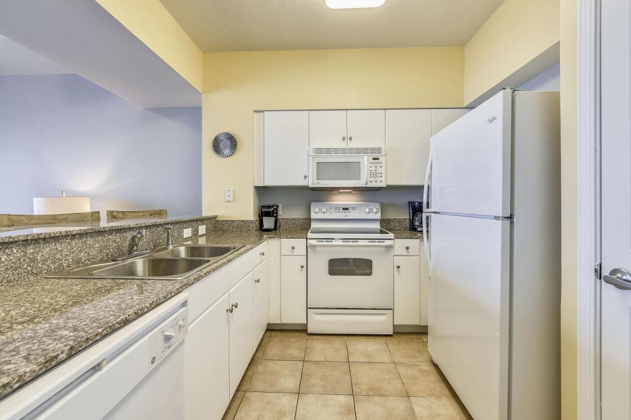 Shores Of Panama 1211- Sleeps 6, Gulf View, Reserved Parking! Free Fun! * Panama City Beach