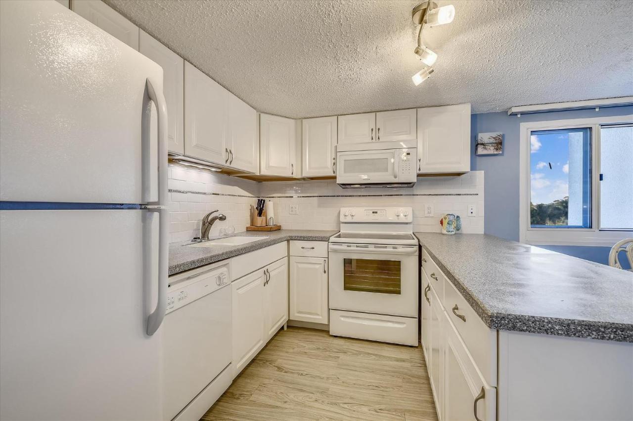 Apartment Recently Renovated 2bd, Sleeps 6 Pinnacle Port, With Boat Ramp