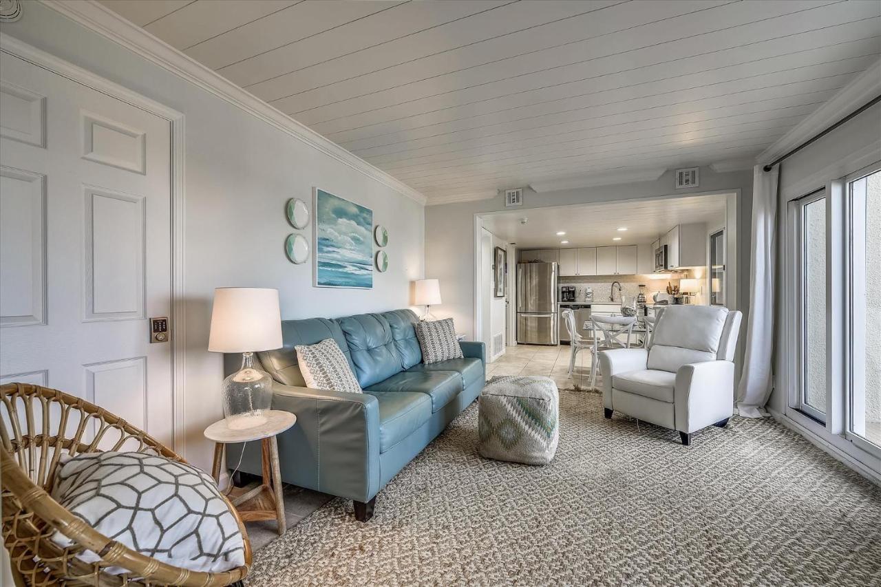 Pinnacle Port A502 - Updated 3 Bedroom 3 Bathroom Sleeps 8, Free Fun! Boat Ramp Access! * Panama City Beach