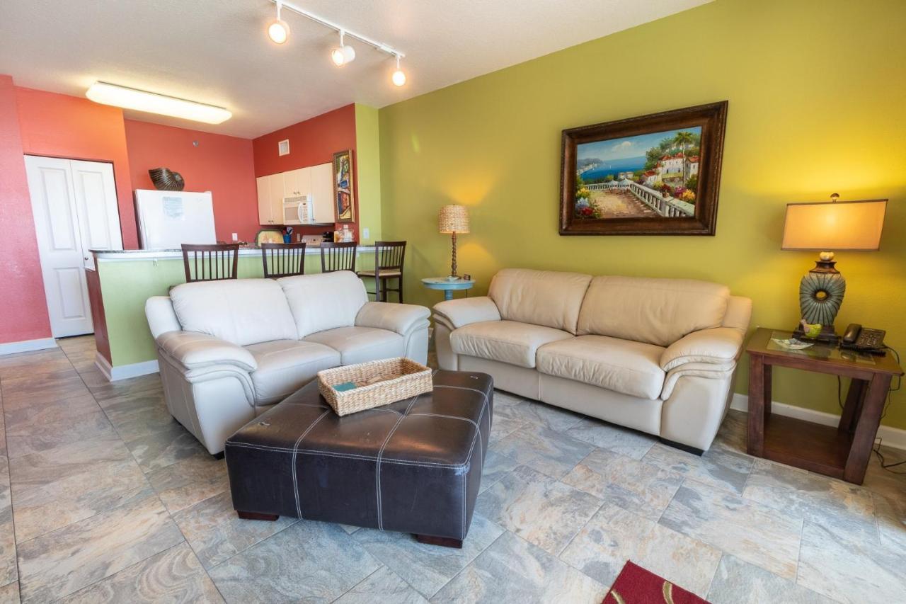 Apartment Shores Of Panama 621-sleeps 8, Free Fun! Reserved Parking Space! *