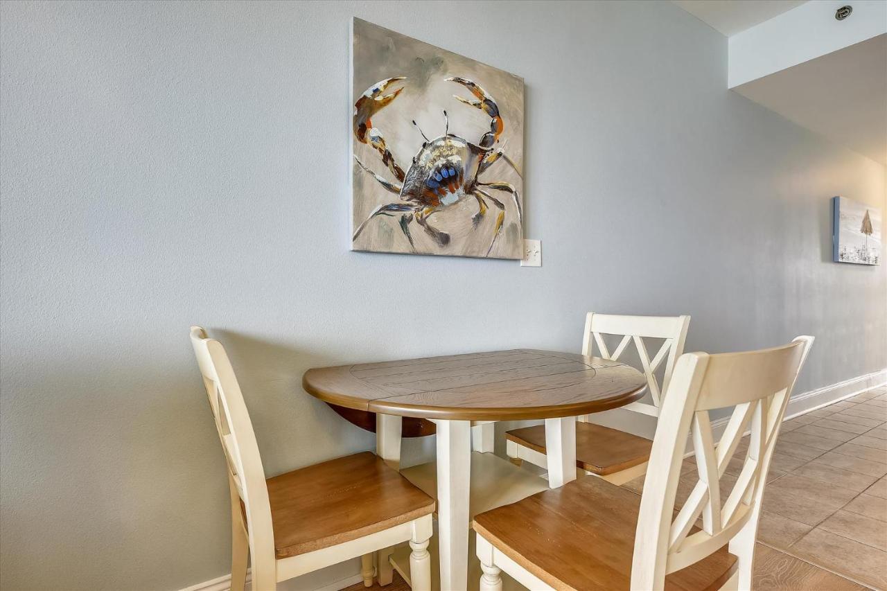 Apartment Laketown Wharf 1003, Gulf View, Sleeps 6, Free Fun! Updated!