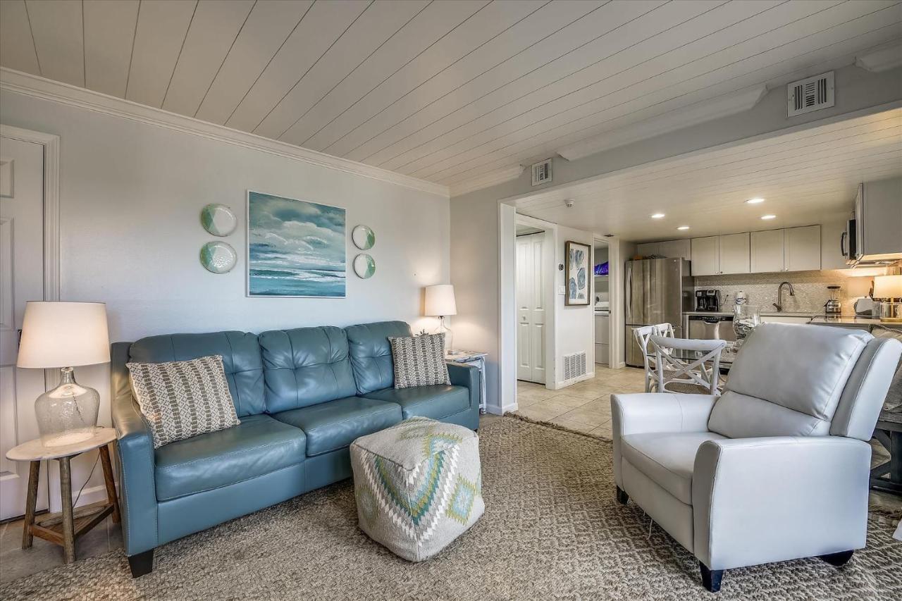 Pinnacle Port A502 - Updated 3 Bedroom 3 Bathroom Sleeps 8, Free Fun! Boat Ramp Access!