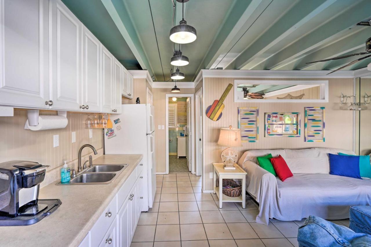 Panama With Pool Access, Steps To Beach! * Panama City Beach