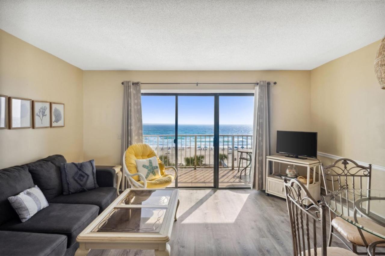 The Summit 516 Apartment *