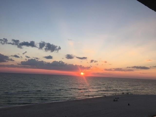 Shores Of Panama 401: Beachfront 3-bedroom With Parking Panama City Beach