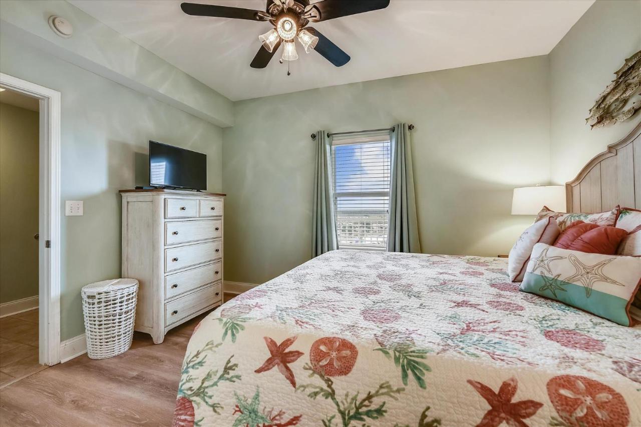 Laketown Wharf 1003, Gulf View, Sleeps 6, Free Fun! Updated! * Panama City Beach
