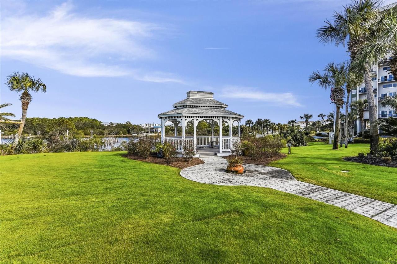 Apartment Pinnacle Port A502 - Updated 3 Bedroom 3 Bathroom Sleeps 8, Free Fun! Boat Ramp Access!