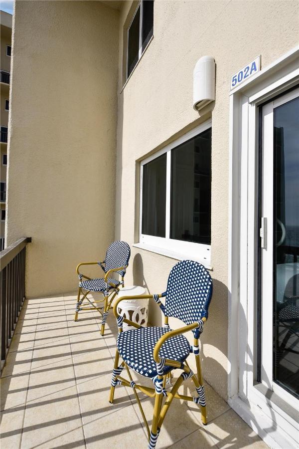 Apartment Pinnacle Port A502 - Updated 3 Bedroom 3 Bathroom Sleeps 8, Free Fun! Boat Ramp Access! *