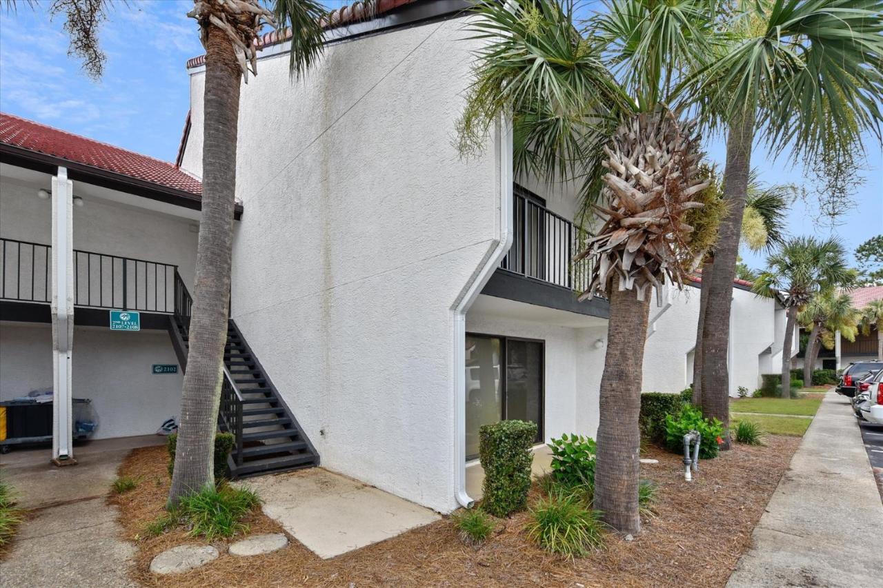 Edgewater #2108 - 2 Bedroom 2bath Sleeps 8, Free Gas Card & Free Fun! Apartment Panama City Beach
