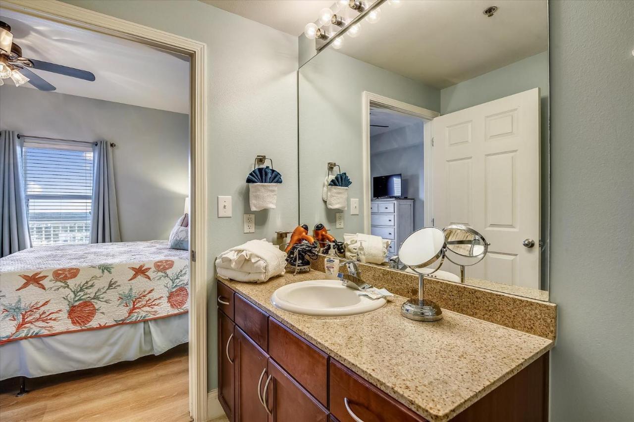 Laketown Wharf 1003, Gulf View, Sleeps 6, Free Fun! Updated! *