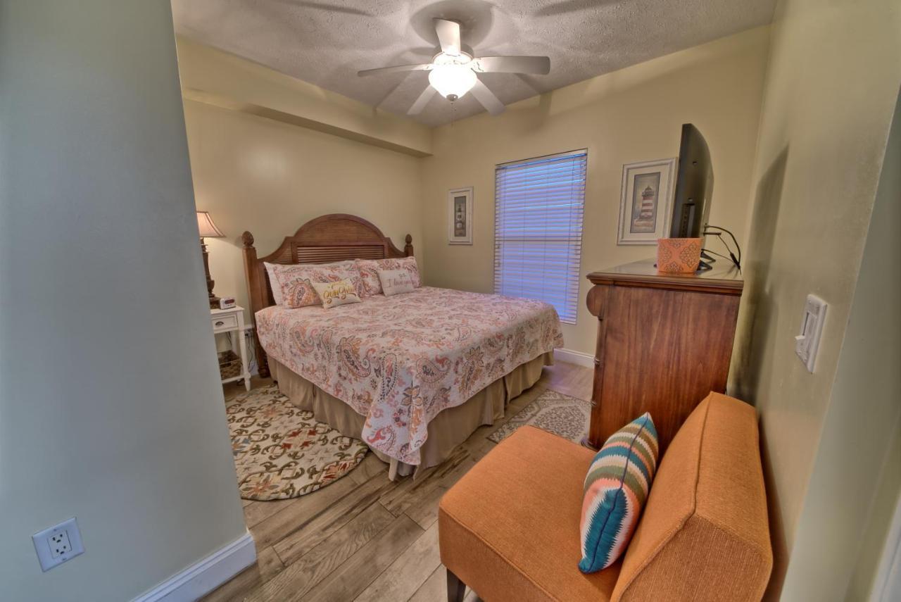 Apartment Roomy With Pool And Access - Unit 0502 Panama City Beach