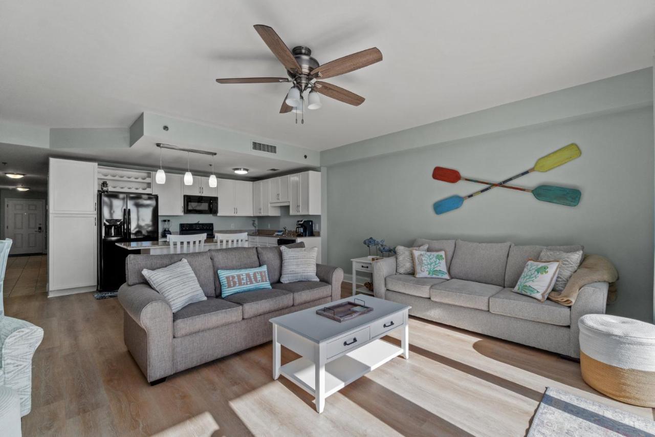 Holiday home Living Right At Laketown Wharf #1016 By Nautical Panama City Beach