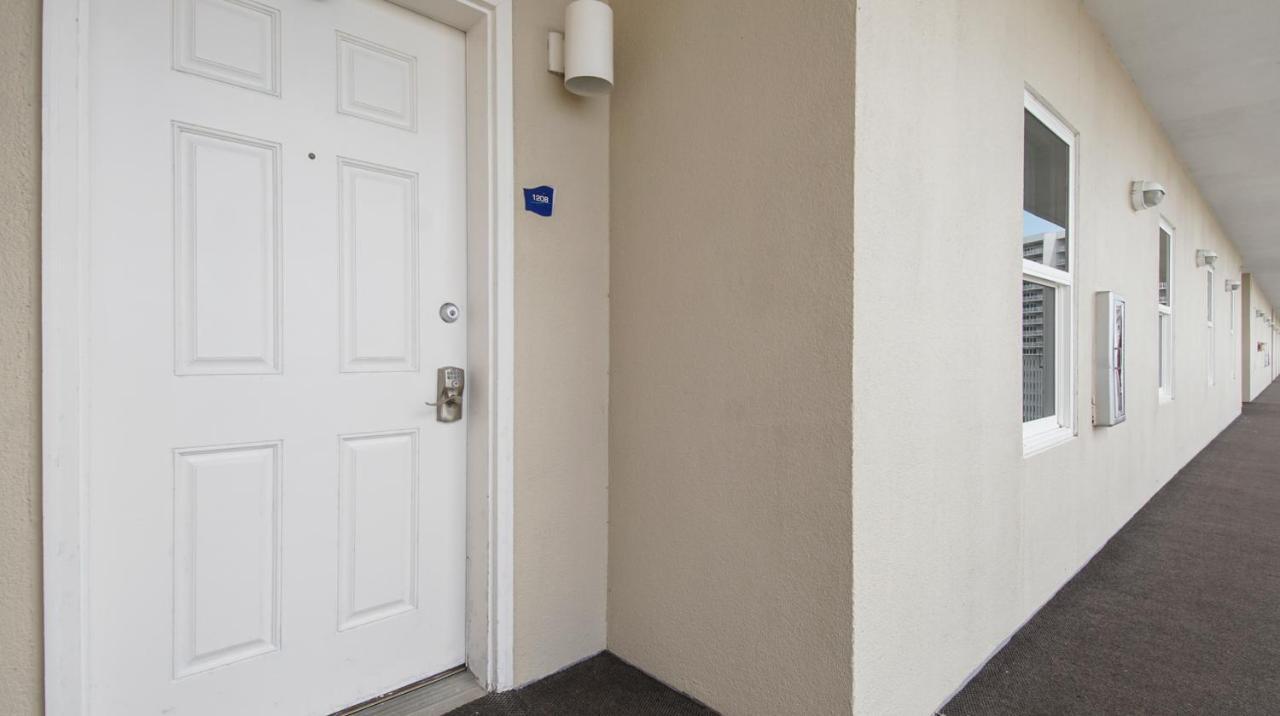 Sugar Sands At Laketown Wharf #1208 By Nautical Properties Vacation Panama City Beach