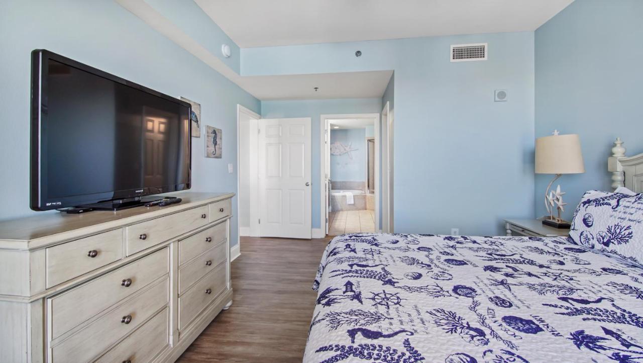 Latitude Adjustment At Laketown Wharf #1107 By Nautical Properties Vacation