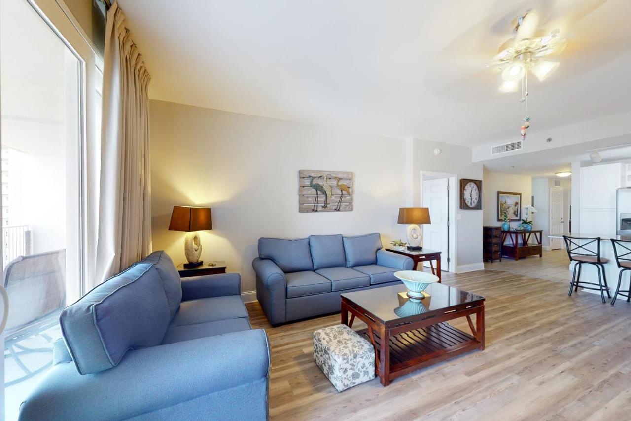 Hotel Laketown Wharf 933 *