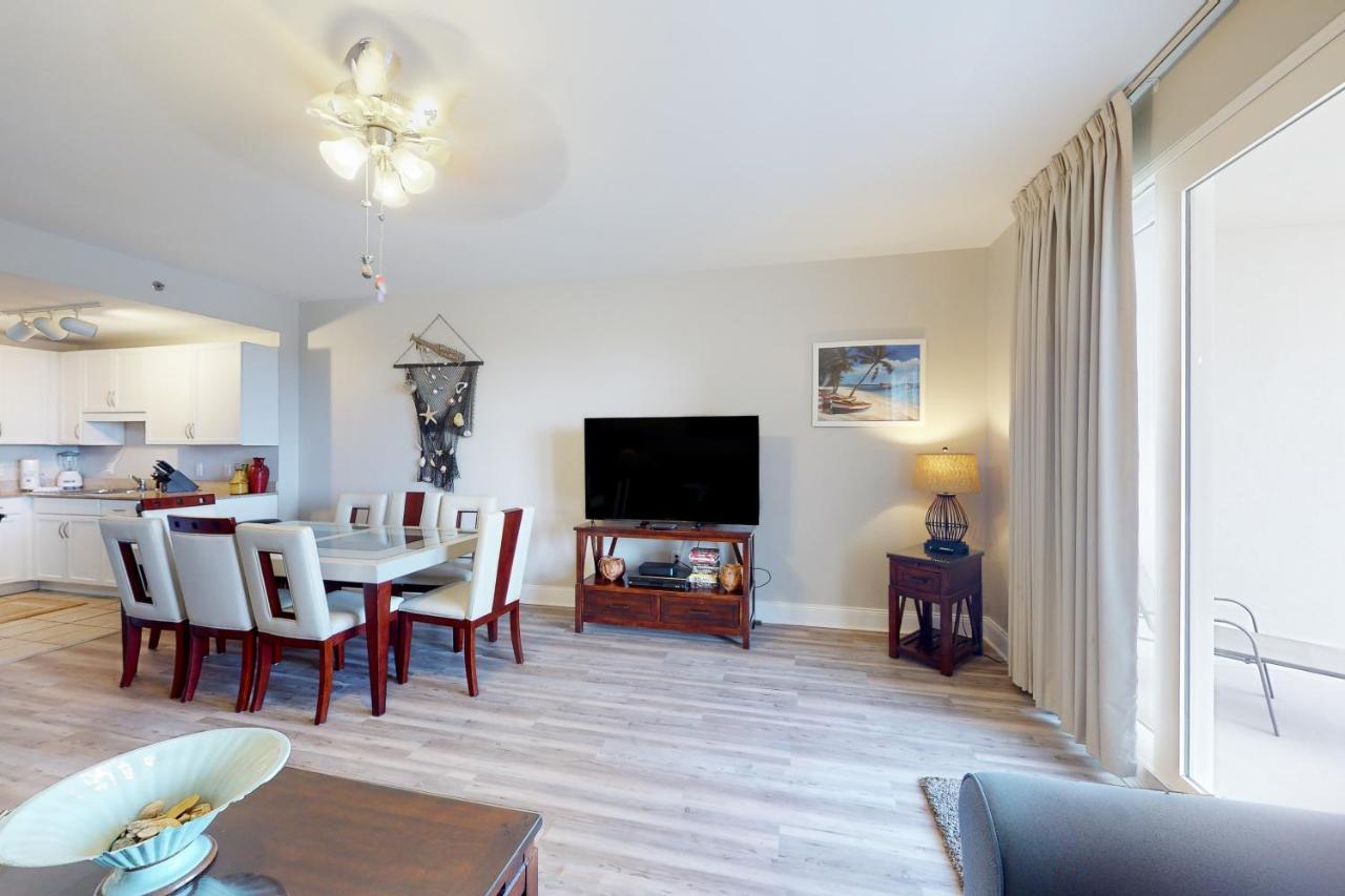 Hotel Laketown Wharf 933 *