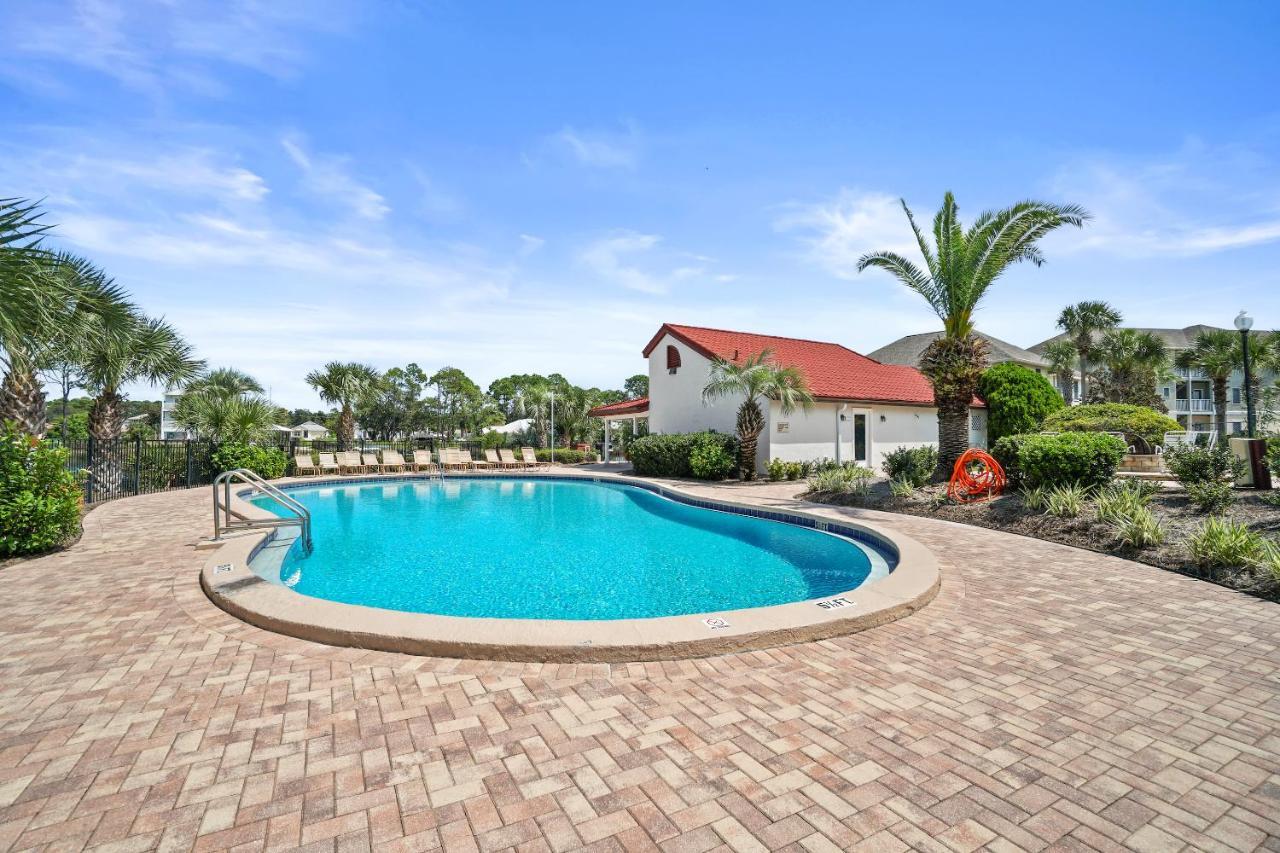 St Thomas Square By Panhandle Getaways Apartment *