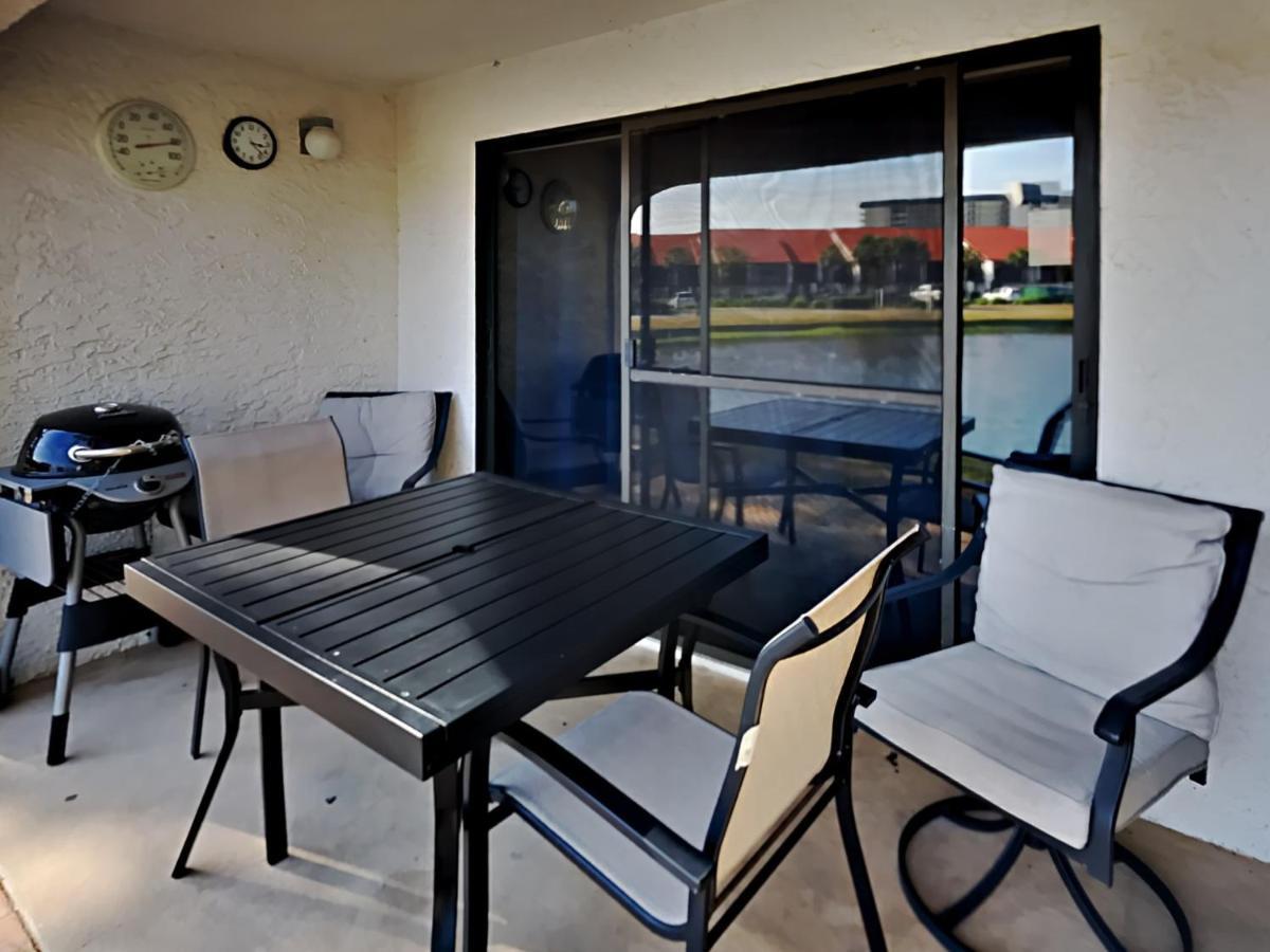 Edgewater 2903 *