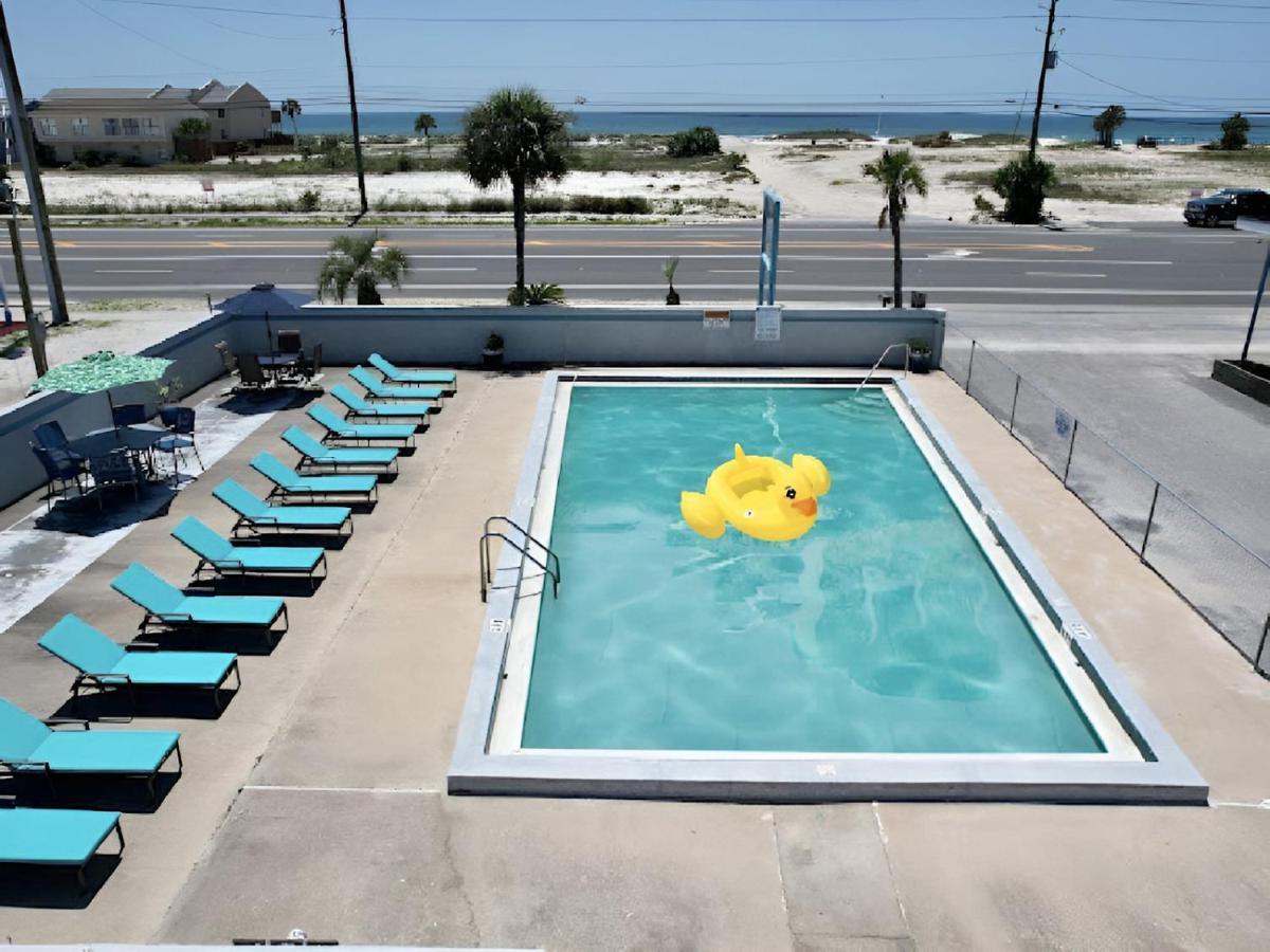 Sf Unit 3 - *across From Beach - Spacious Kitchen/living & Bdr