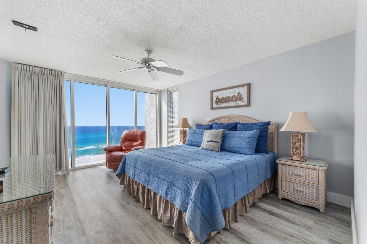 Long 607-4 Free Chairs With Your Panama City Beach