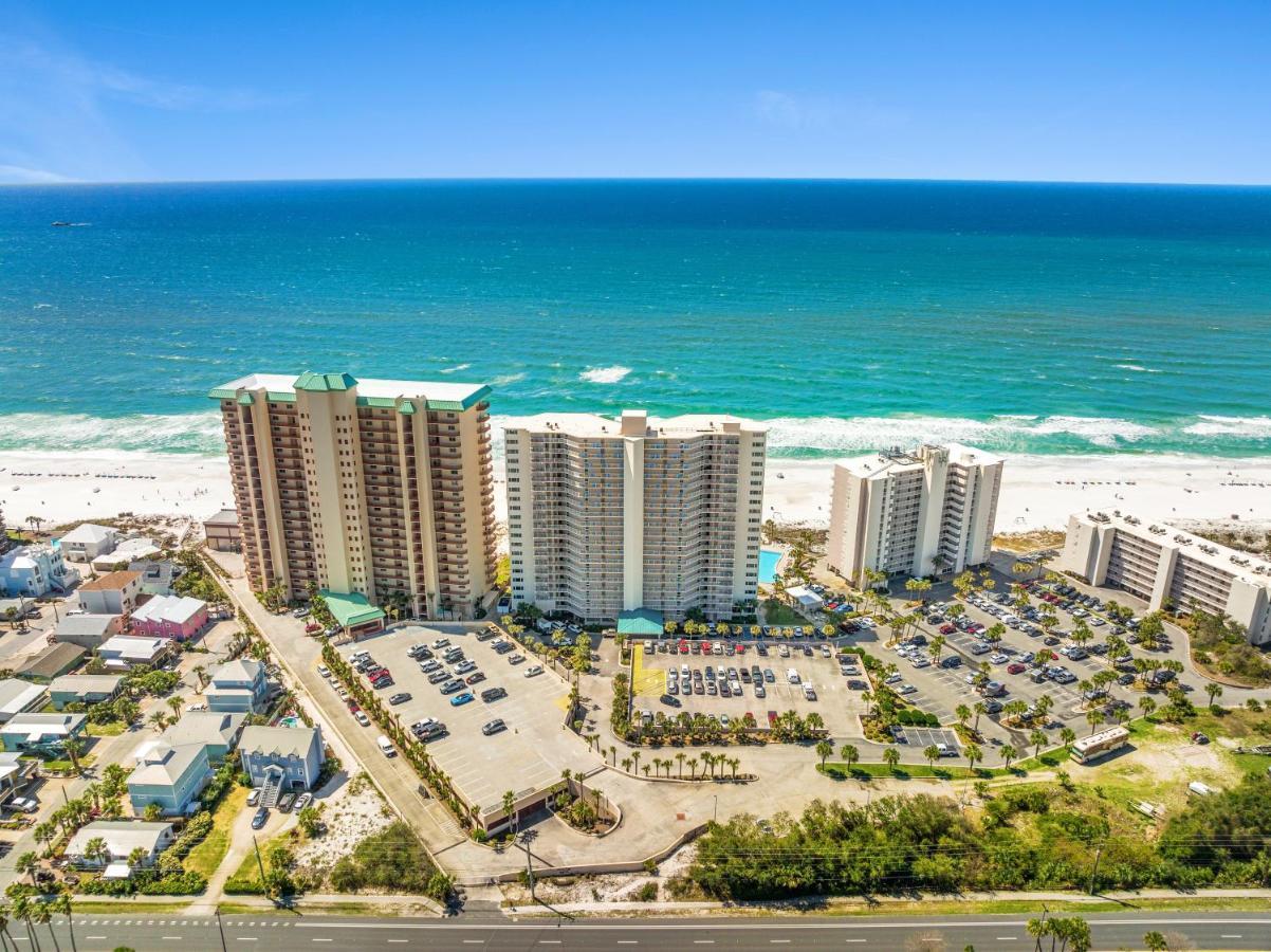 Enjoy A Birds Eye View At Panama Apartment *