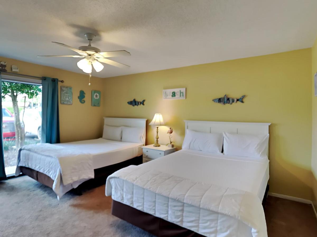Edgewater 2903