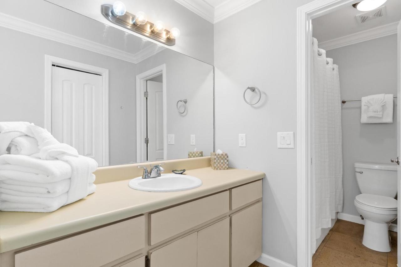Harbur Arms - Pet Friendly Panama City Beach