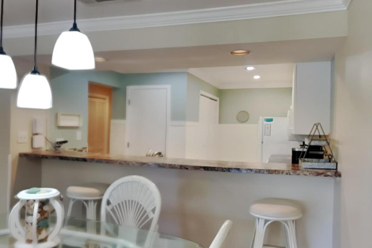Apartment Edgewater 2409 *