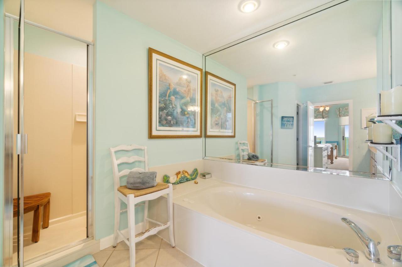 Stunning 3bd Beachfront Condo! Chair Service Included! By Dolce Getaways Pcb Apartment *