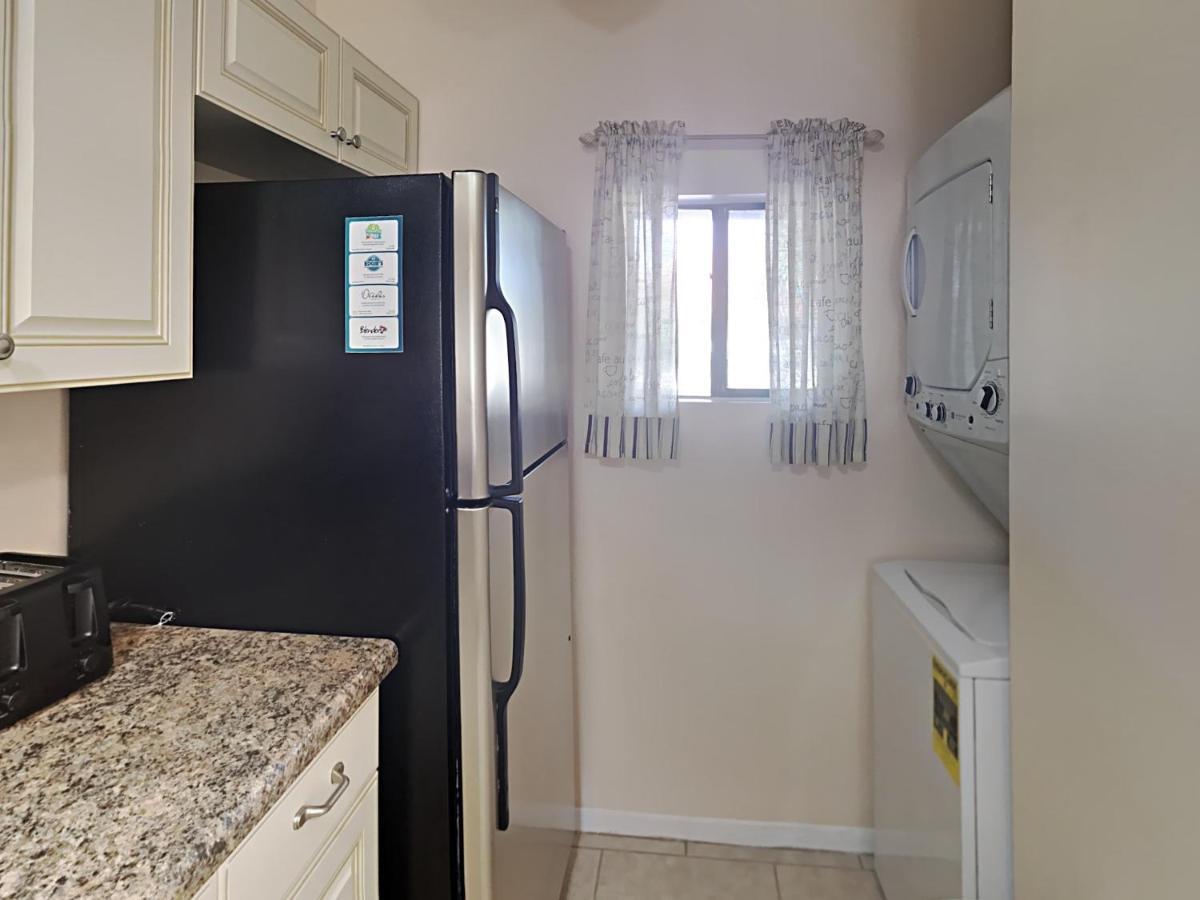 Apartment Edgewater 2209 *