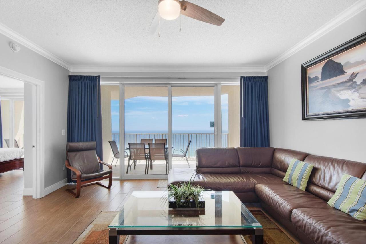 Boardwalk 1801 Apartment *