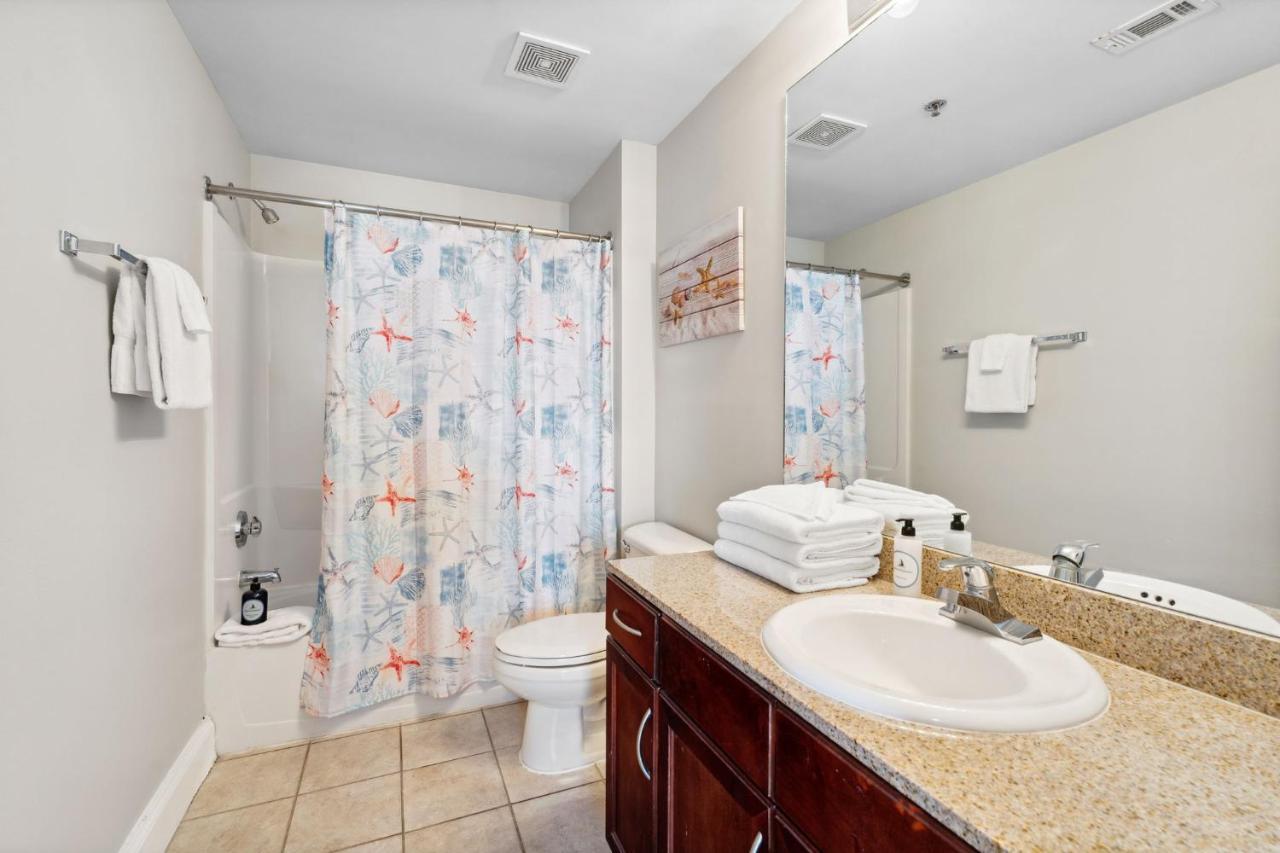 Ocean View 10th Floor At The Laketown Wharf 1004 Panama City Beach