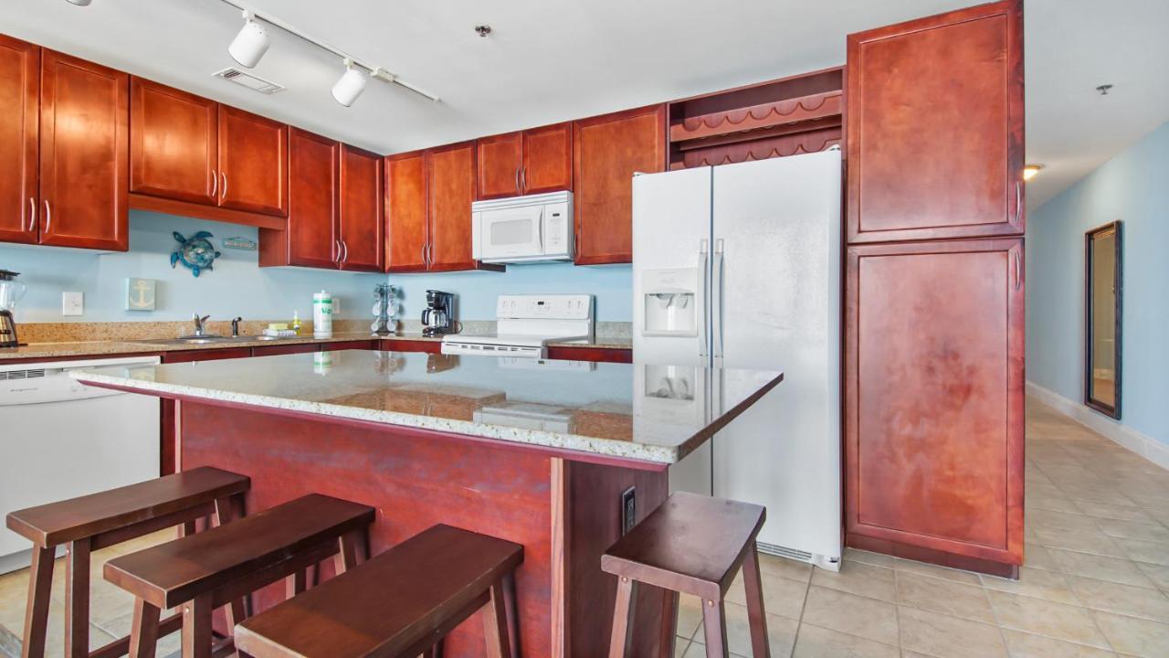 Laketown Wharf #1704 By Nautical Vacation