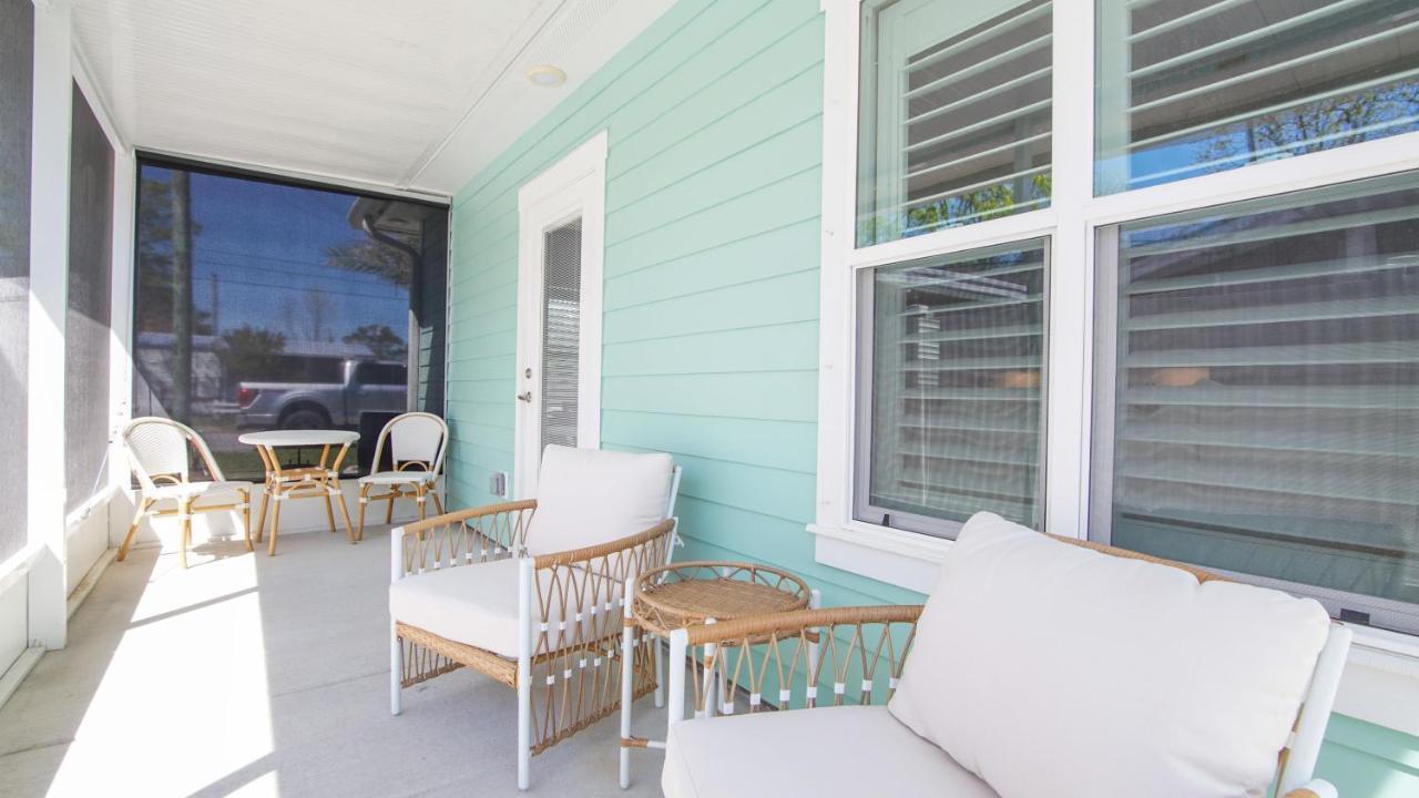 Solar Seas Pcb Laguna 3 Min Walk To Holiday home *