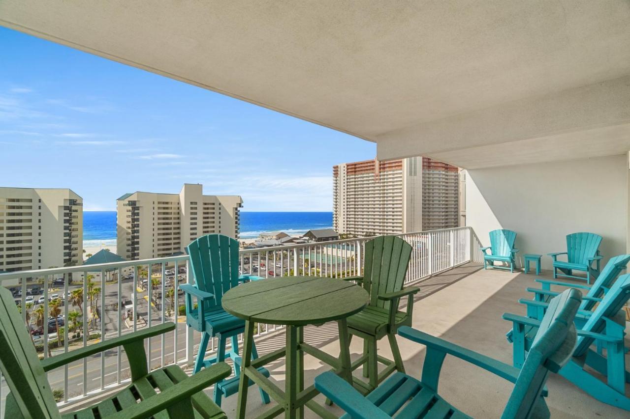 Beachy King At Laketown Wharf #812 By Nautical Panama City Beach