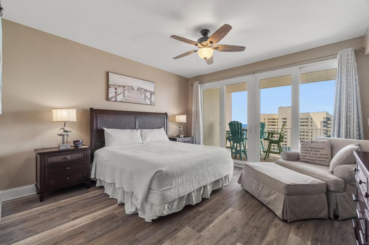Beachy King At Laketown Wharf #812 By Nautical