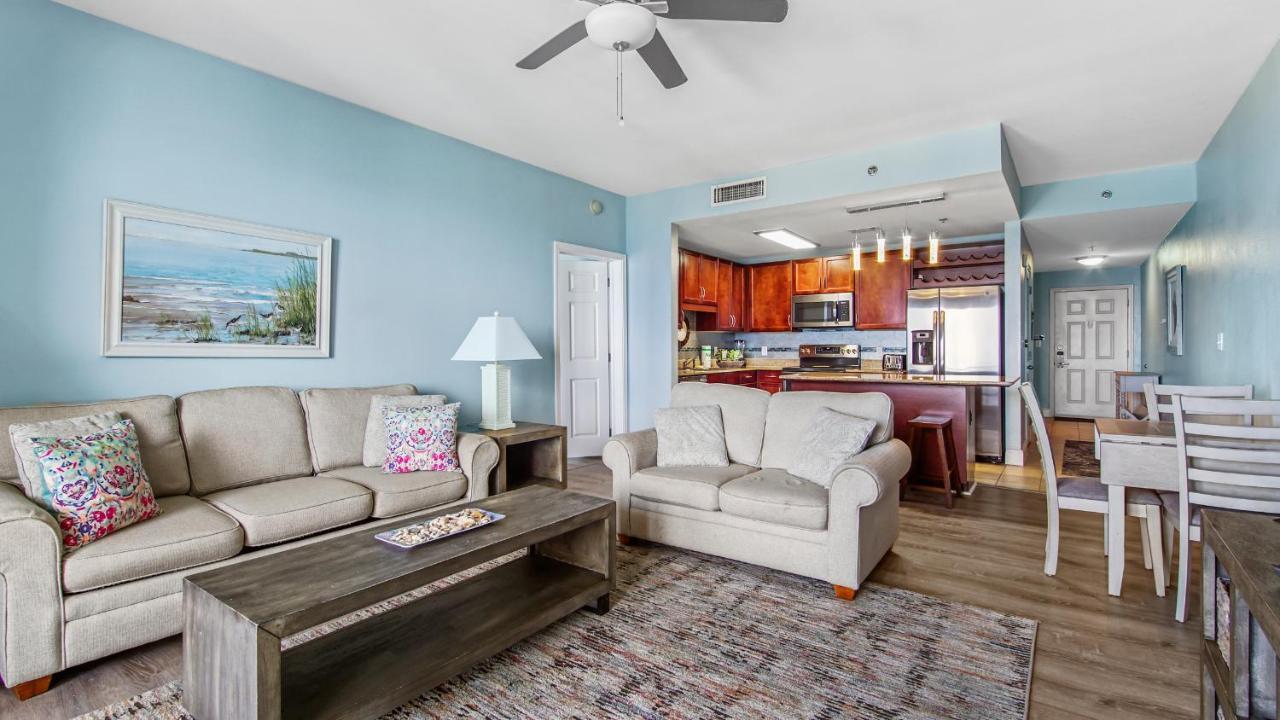 Sunsational At Laketown Wharf #1924 By Nautical *