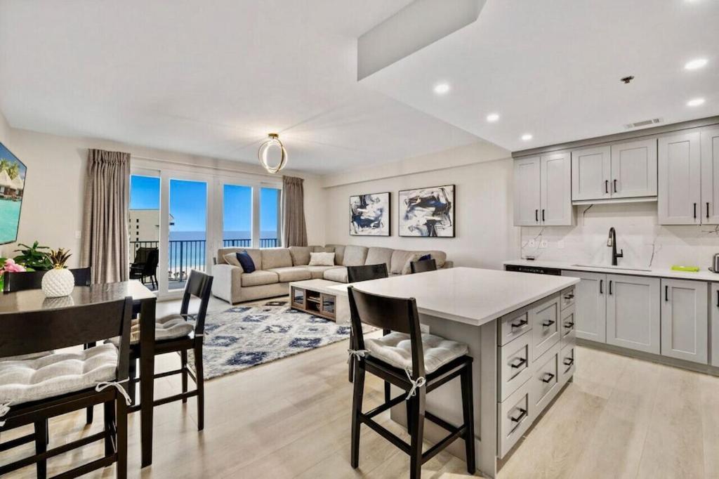 Spectacular 1bd Condo! Amazing Gulf Views! Free Chairs! By Dolce Getaways Pcb Apartment Panama City Beach