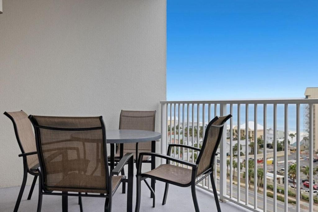 Spectacular 1bd Condo! Amazing Gulf Views! Free Chairs! By Dolce Getaways Pcb Apartment