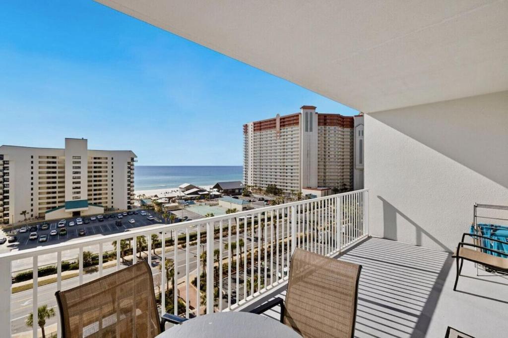 Spectacular 1bd Condo! Amazing Gulf Views! Free Chairs! By Dolce Getaways Pcb Apartment Panama City Beach