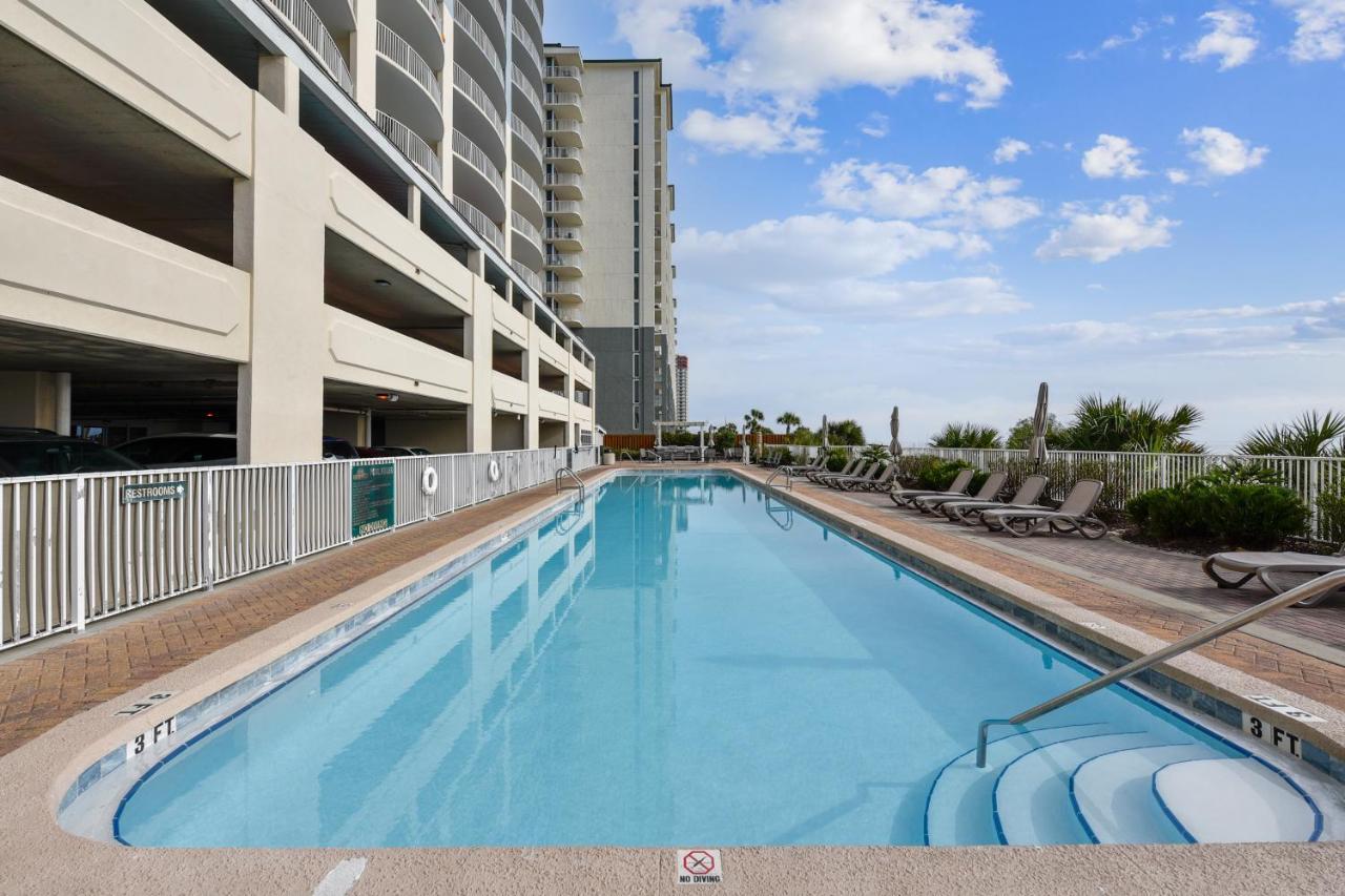 Holiday home Twin Palms #1502 By Book That *