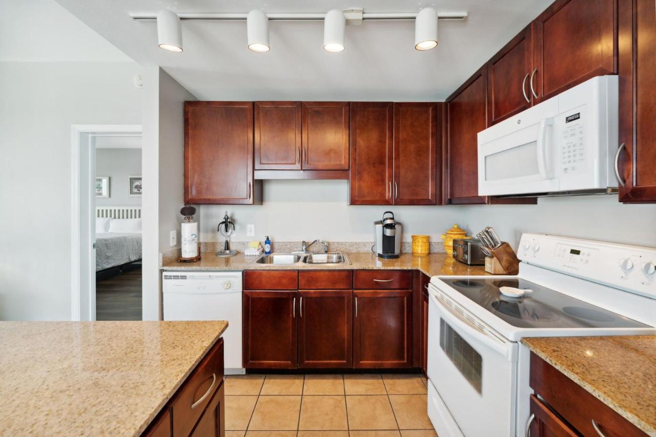 Laketown Wharf #638 By Nautical Holiday home