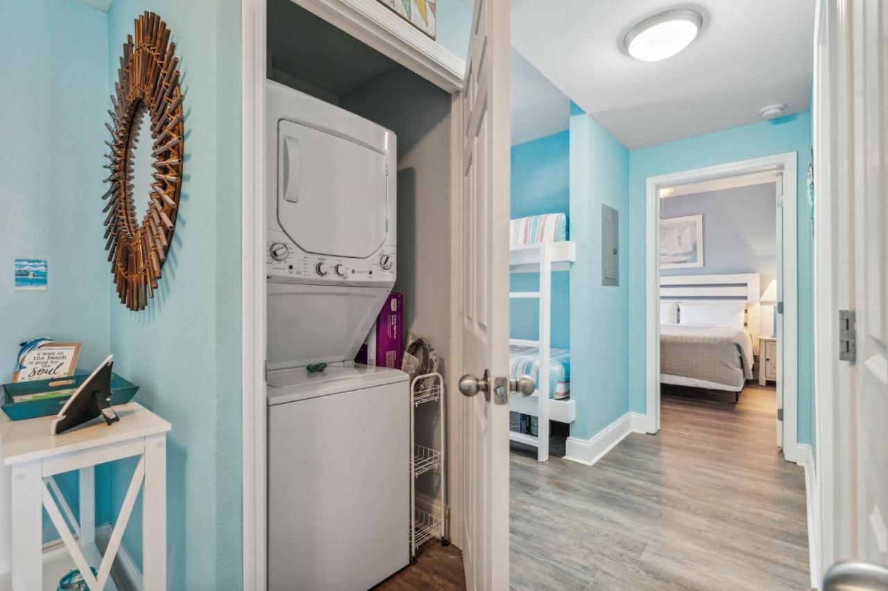 Sea-renity At Laketown Wharf #1607 By Nautical Holiday home
