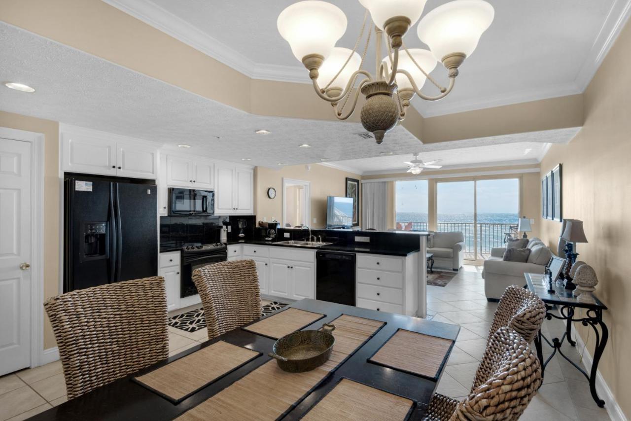 Treasure Island 0204 *
