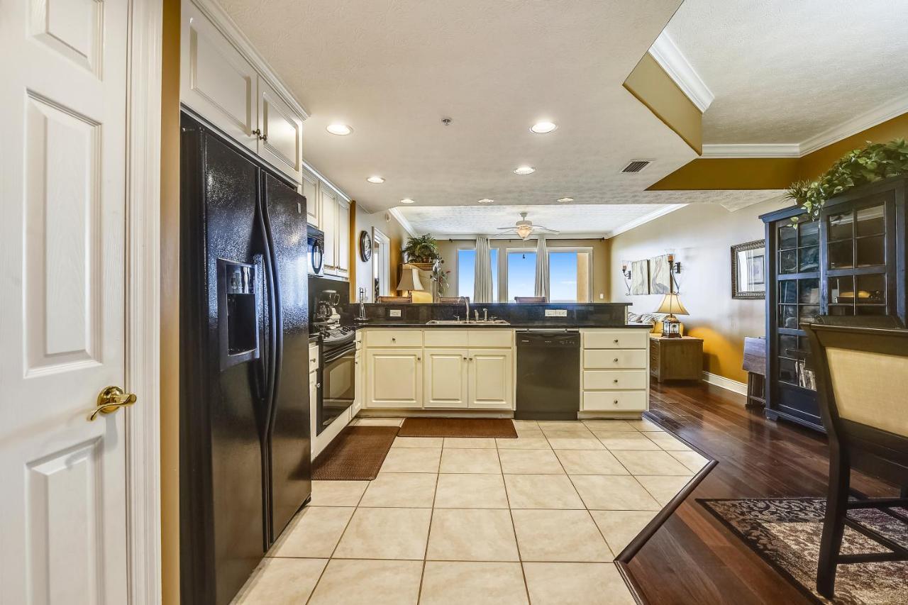 Treasure Island 2202