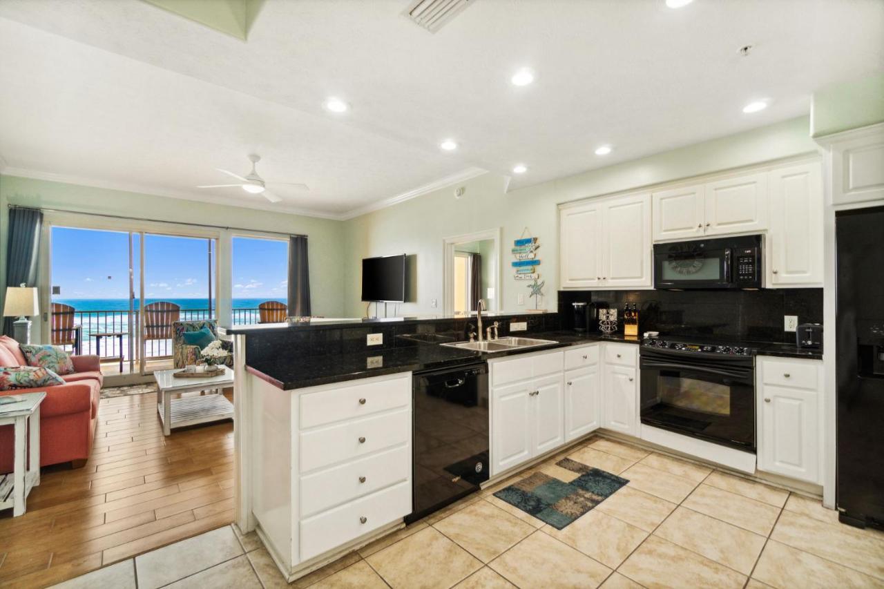 Apartment Treasure Island 0303